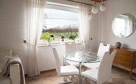 Idyllische Wohnung Mit Weitblick